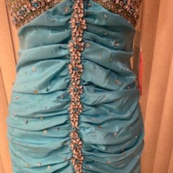 *FINAL PRICE* Stylish Turquoise Taffeta Halter Formal Prom Gown Size 6 - Picture 8 of 15